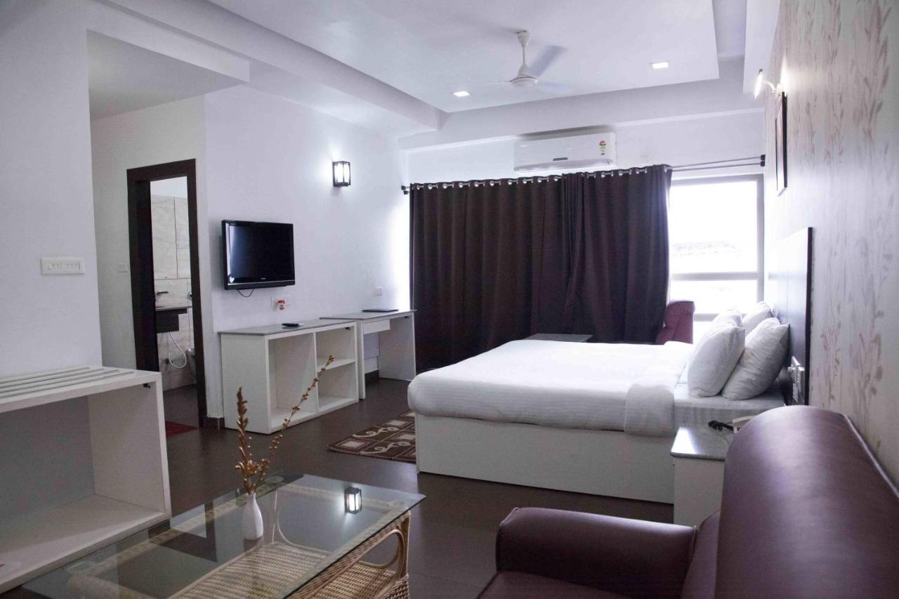 Hotel Central Park สิริกุรี ห้อง รูปภาพ