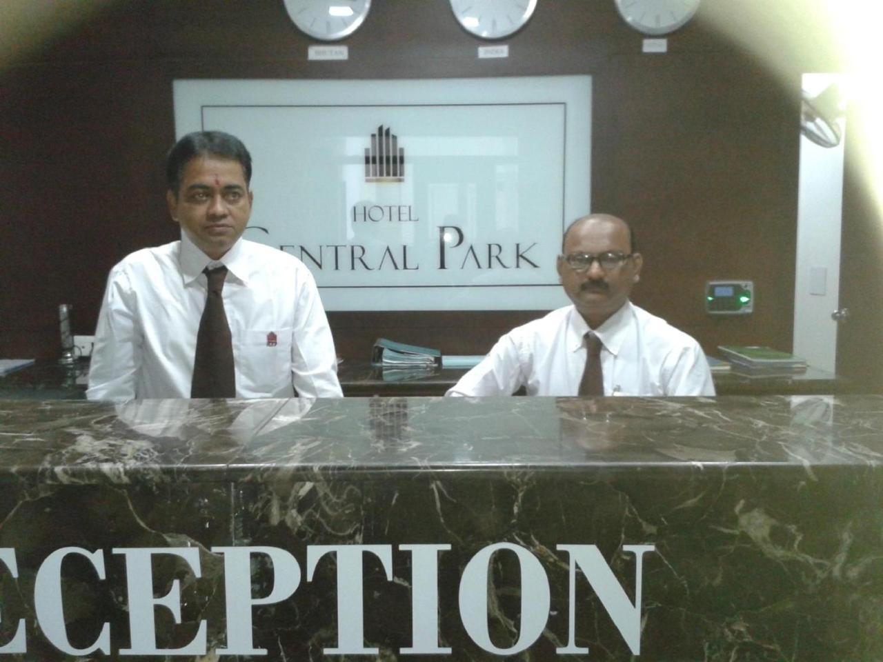 Hotel Central Park สิริกุรี ภายนอก รูปภาพ