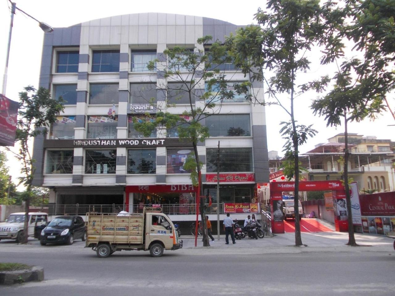Hotel Central Park สิริกุรี ภายนอก รูปภาพ